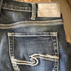 Silver Jeans Co. Dark Wash strait leg Jeans - Blue Mens 31x32